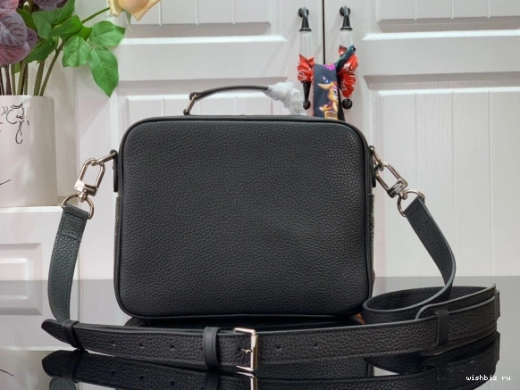 WIS BAG VUITTON MESSEANGER LOUIS 0804
